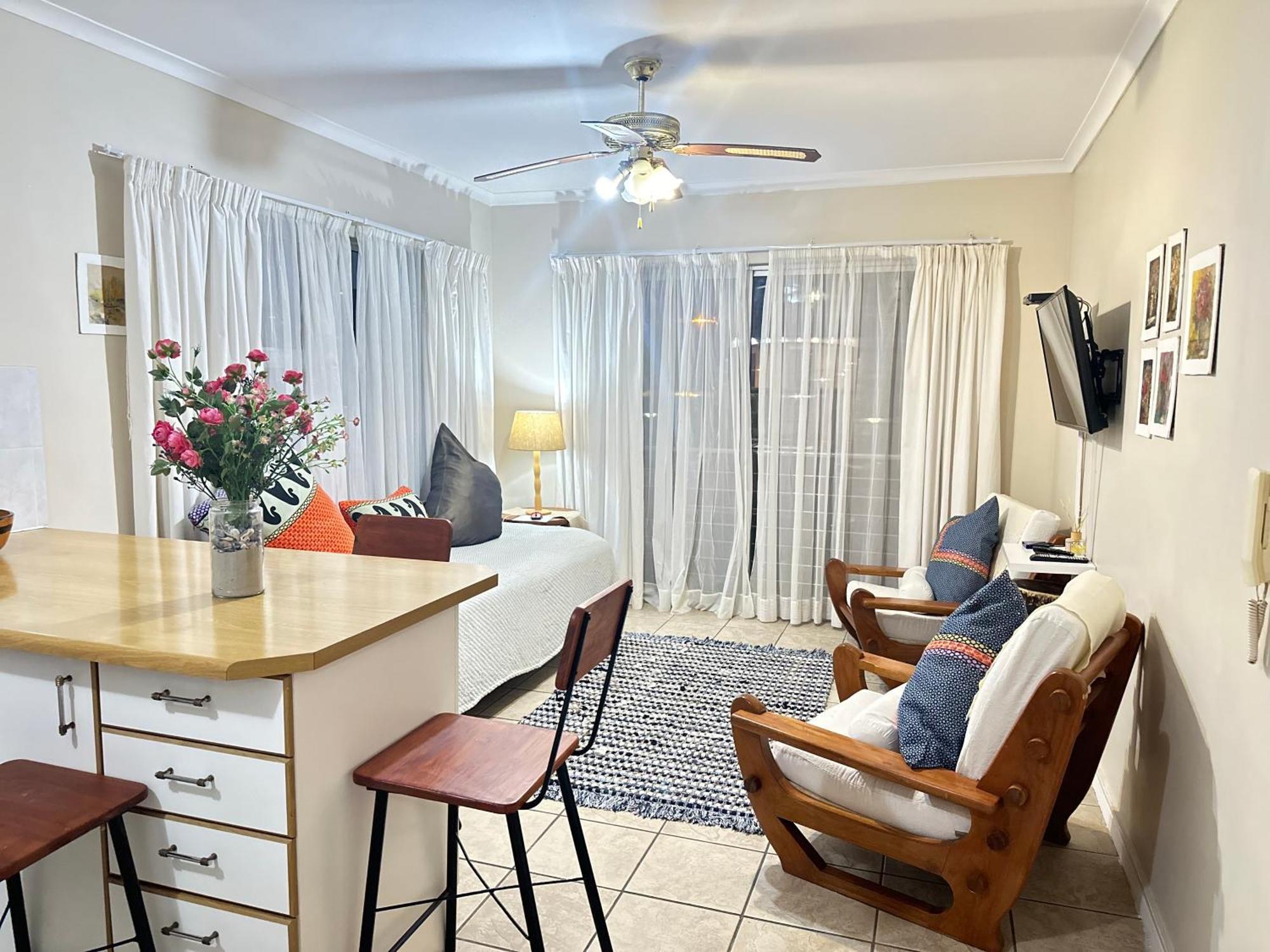 Caline Vip Apartments, Beach Close Bloubergstrand Habitación foto